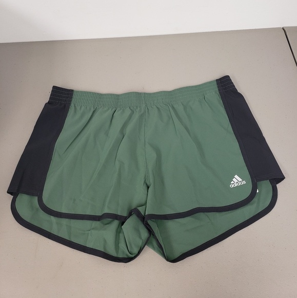 pantaloncini under armour climalite